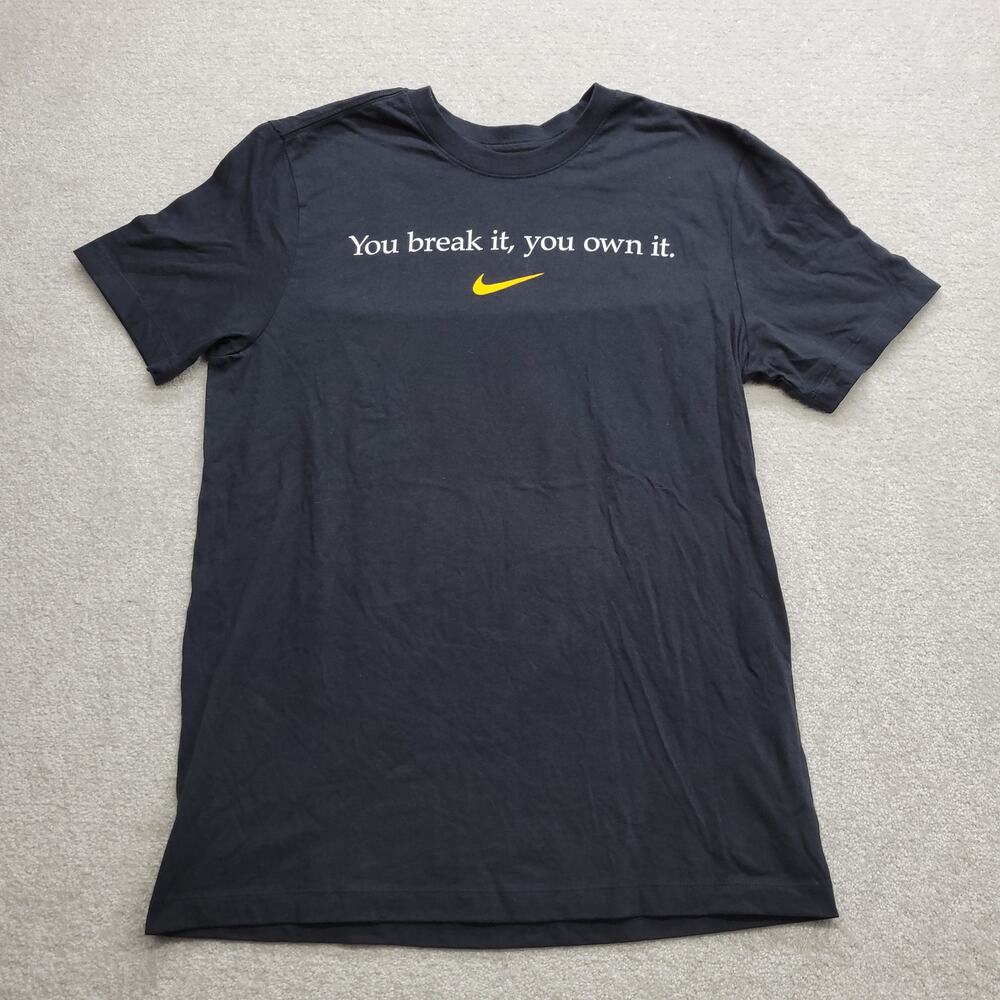 Nike Iowa Hawkeyes Clark 22 Shirt Mens Medium Black Swoosh Graphic Tee